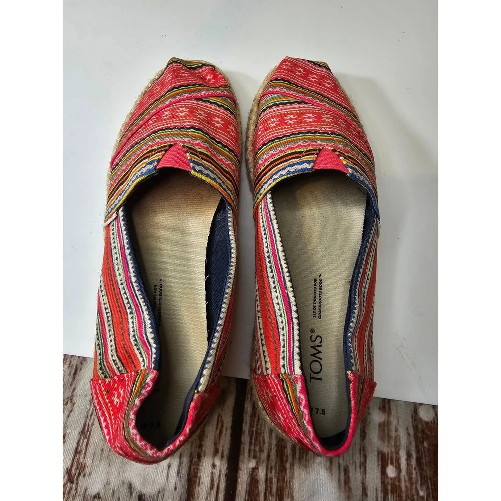 TOMS Womens Alpargata Espadrille Slip On Shoes Red Multi Woven Geometric 7.5